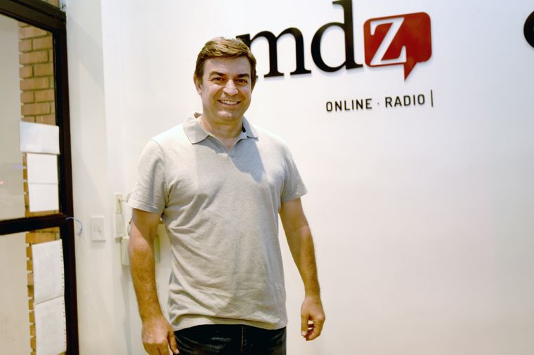 Omar De Marchi sostuvo en dialogó con MDZ Radio, que apoyará el polémico proyecto que busca solucionar los problemas financieros de OSEP. Foto: Maximiliano Ríos/MDZ