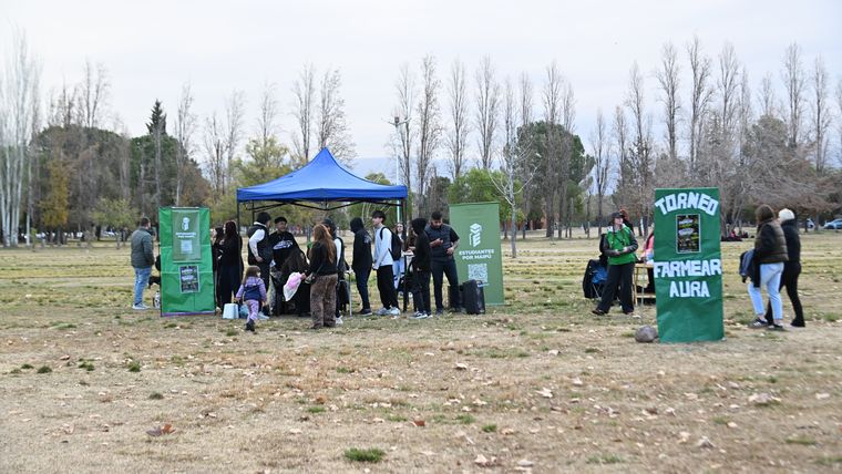 El primer torneo de Farmear aura fue en el parque Metropolitano. El primer torneo de Farmear aura fue en el parque Metropolitano.