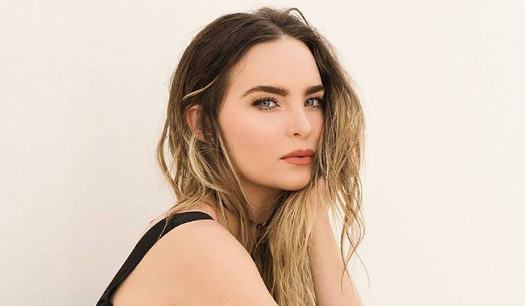 El particular objeto que lleva Belinda en su bolso.