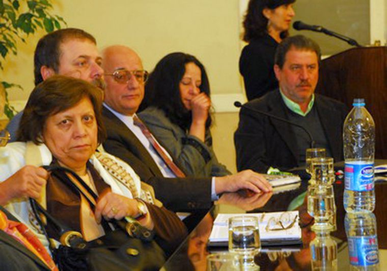 La directora de Escuelas Iris Lima, esta mañana en la Legislatura. Foto: Marcelo Ruiz/ MDZ