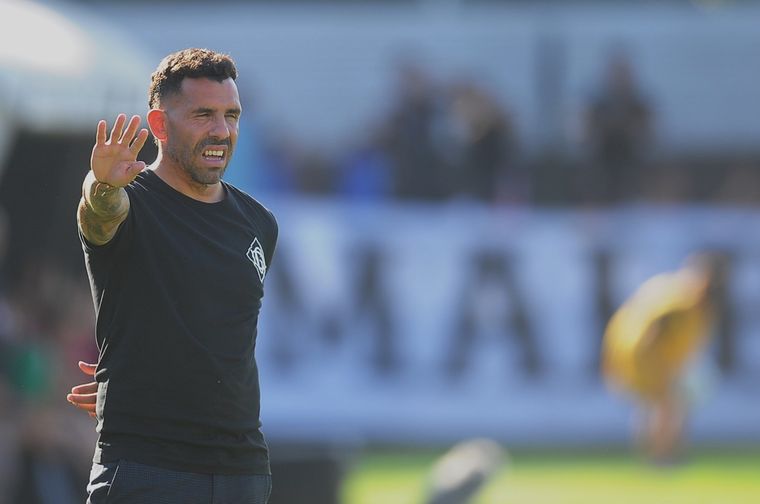 Tévez destacó el trabajo de Gago y habló de Boca. Foto: Archivo Mdz