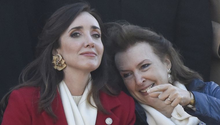 Victoria Villarruel junto a Diana Mondino Foto: EFE