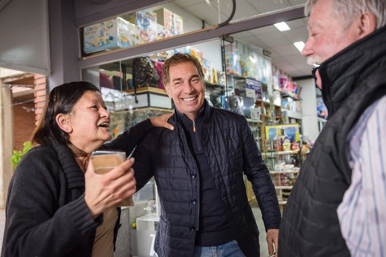 Candidato Diego Santilli apuesta a suceder a Axel Kicillof como gobernador bonaerense. Antes, deberá derrotar a Néstor Grindetti en las PASO. Foto: Prensa Santilli