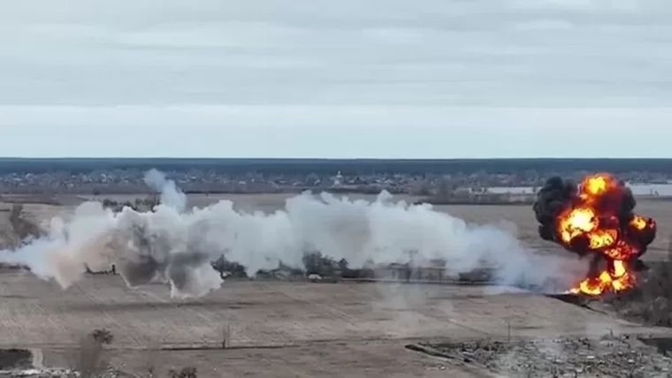 Foto: GETTY IMAGES. Las fuerzas ucranianas están derribando aviones rusos y los analistas militares creen que hay evidencia de que las armas suministradas recientemente por Occidente ya están siendo utilizadas.