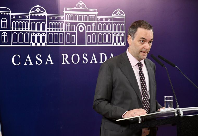 El vocero presidencial dio más detalles de los anuncios de Caputo Foto: Telam