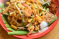 En Tailandia, el Pad Thai es una de las comidas callejeras más populares. Foto: Shutterstock