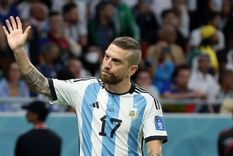 La camiseta del Papu, la usó Lo Celso. La camiseta del Papu, la usó Lo Celso.