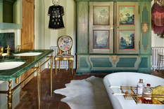 El baño de la supermodelo Kate Moss cuenta con el tocador The Lowther, Drummonds() Foto: Crédito de la imagen: Drummonds