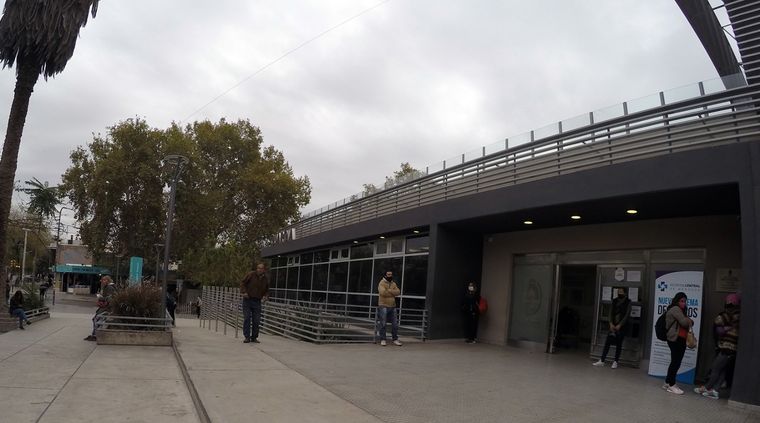 El herido se encuentra en la terapia intensiva del Hospital Central Foto: ALF PONCE MERCADO / MDZ