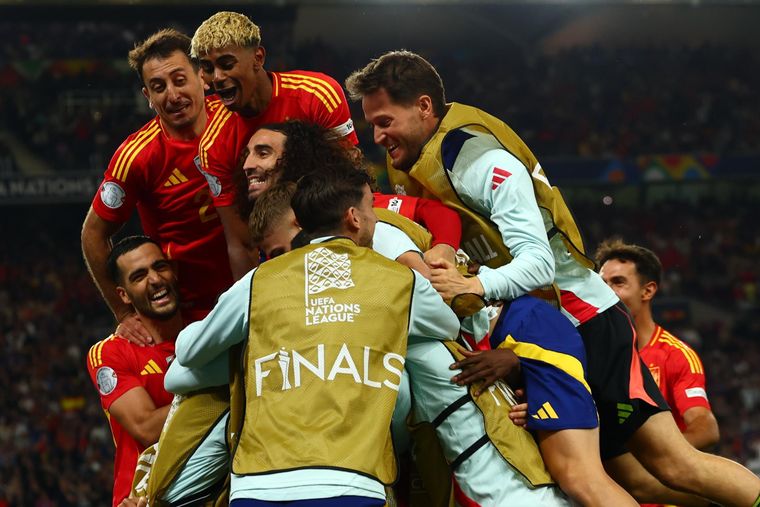 España le ganó 5-4 a Francia y está en la final de la UEFA Nations League.
