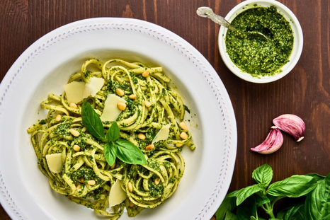 Pesto genovés: la salsa ideal para tu pasta casera Foto: Shutterstock