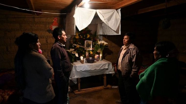 Familias en Guatemala han esperado la identificación de los cuerpos de las víctimas de Comitancillos y San Marcos. Foto: Getty Images