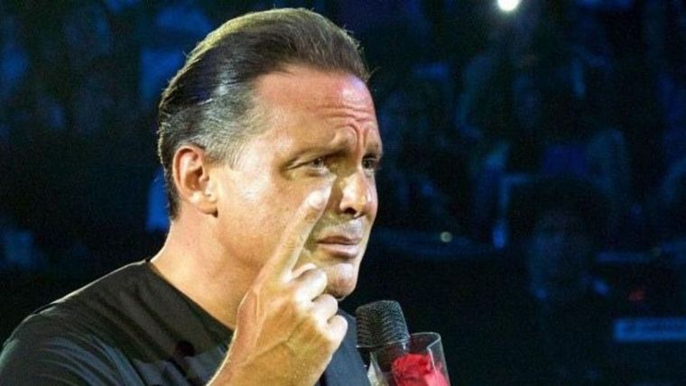 Tristeza absoluta: el difícil momento que atraviesa Luis Miguel