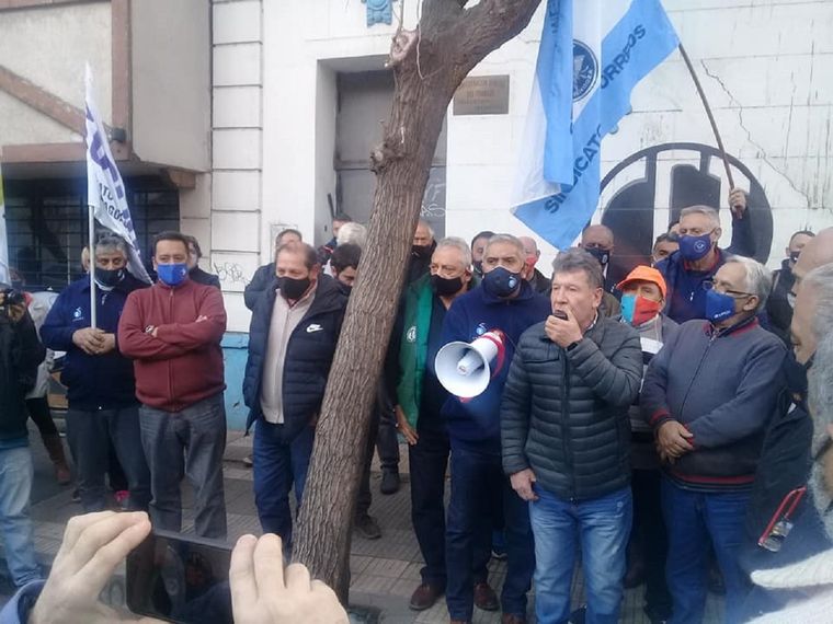 La actual conducción tiene los mandatos vencidos.