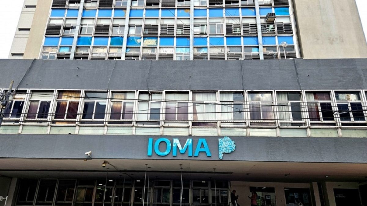 Por la deuda de IOMA, la Agremiación Médica platense corta el servicio a la obra social por 48 Hs