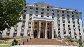 El Gobierno provincial renovó por dos años la cobertura de Provincia ART SA para los estatales mendocinos. Foto: ALF PONCE MERCADO / MDZ El Gobierno provincial renovó por dos años la cobertura de Provincia ART SA para los estatales mendocinos. Foto: ALF PONCE MERCADO / MDZ