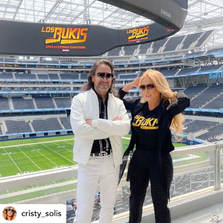 Marco Antonio Solís y su actual esposa Cristy Solís Foto: Instagram