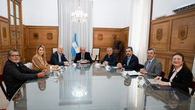 Guillermo Francos, Federico Sturzenegger, Alfredo Cornejo, Cristian Ritondo, Carolina Losada, Martín Rapallini y Gerardo Martínez reunidos en el Consejo de Mayo en la Casa Rosada. Guillermo Francos, Federico Sturzenegger, Alfredo Cornejo, Cristian Ritondo, Carolina Losada, Martín Rapallini y Gerardo Martínez reunidos en el Consejo de Mayo en la Casa Rosada.