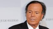 Julio Iglesias se encuentra muy complicado. Julio Iglesias se encuentra muy complicado.