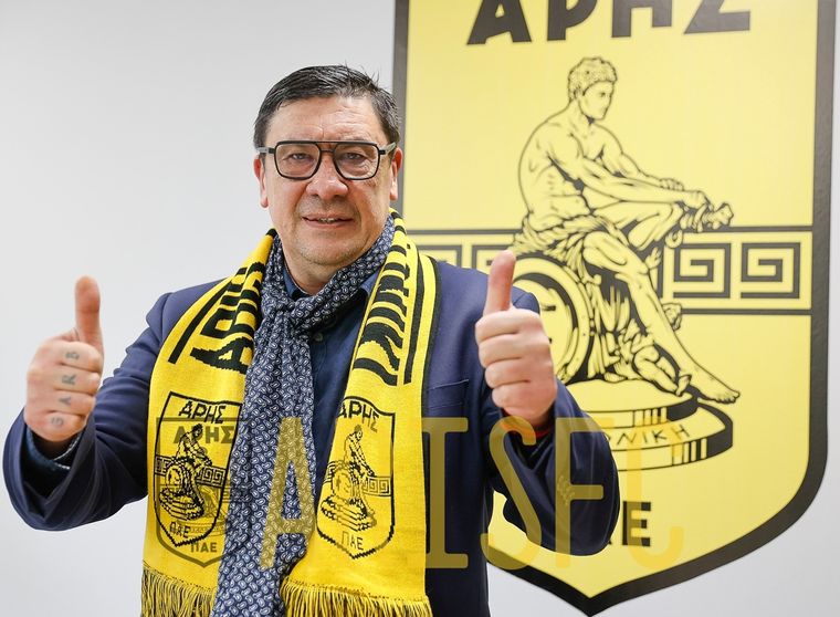 El Mono tendrá su segunda prueba como DT. Foto: @ARIS__FC