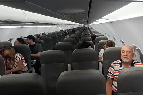 Jetsmart anunció más vuelos para Mendoza. Jetsmart anunció más vuelos para Mendoza.