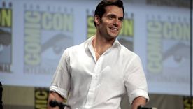 Qué famoso actor está obsesionado con Henry Cavill