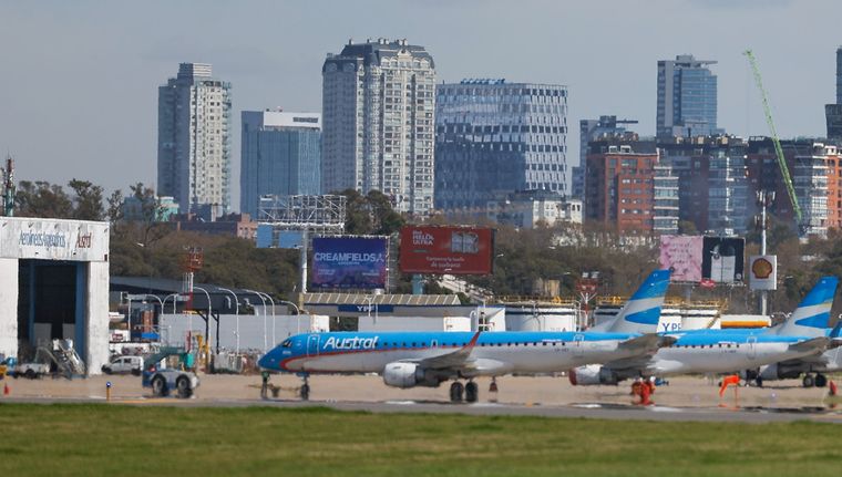 Los aeropuertos del país funcionarán con normalidad tras la desactivación del paro. Foto: EFE