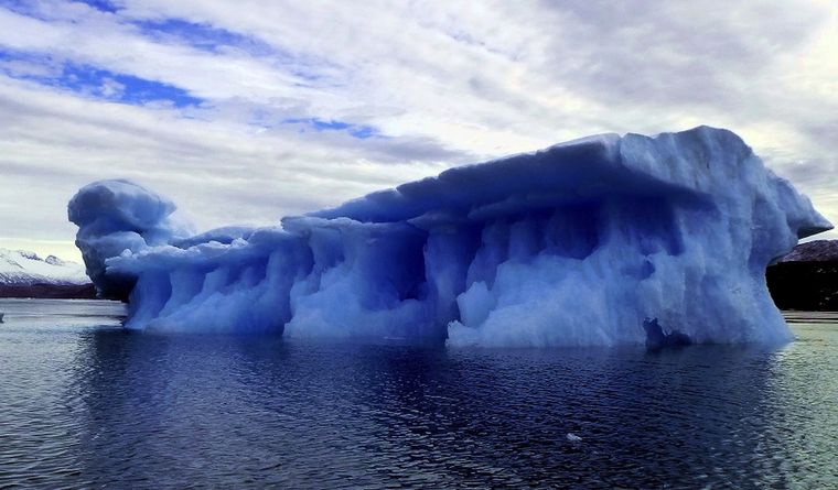 El calentamiento afecta a los hielos del mundo. Foto: Efe.