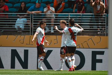 MDZol | Festejo gol de River.jpg