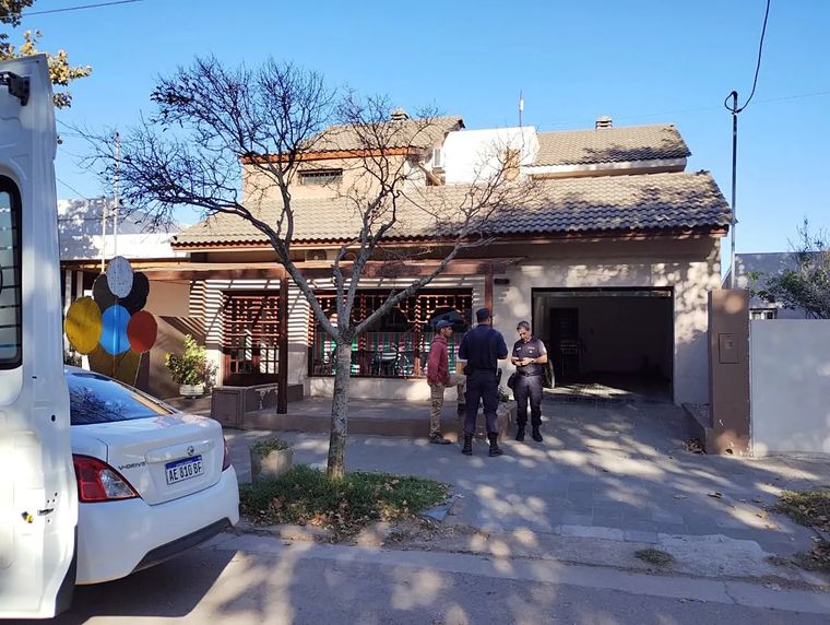 Parte del operativo en el lugar donde falleció el mendocino. Foto: Infotec Realicó