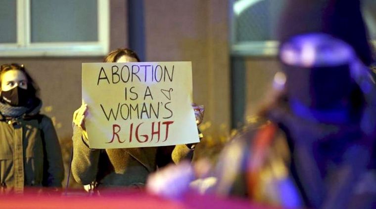 En todo el mundo, hay clamor por los derechos de la mujer. Foto: LaVanguardia.