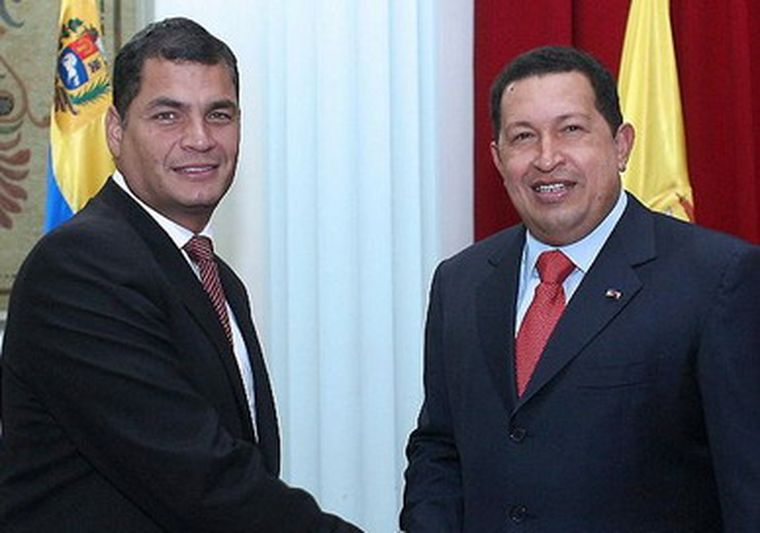 Los presidentes de Ecuador, Rafael Correa, y de Venezuela, Hugo Chávez. Foto: web