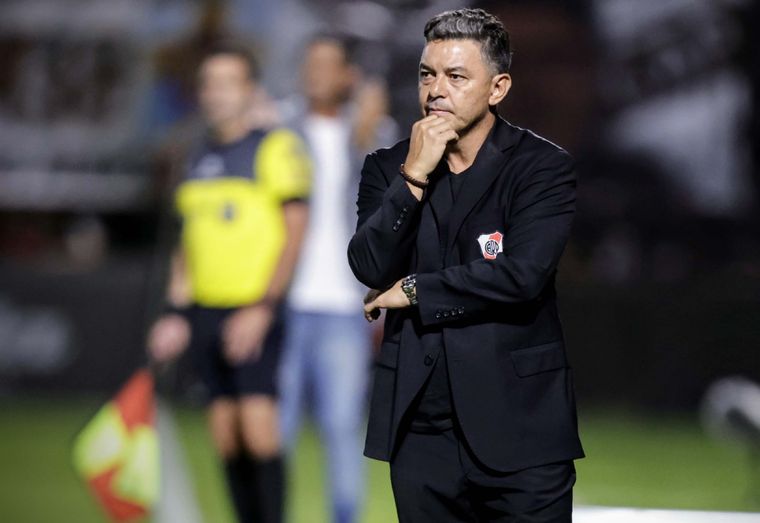 Gallardo está a punto de quedarse sin uno de los refuerzos que quería para River. Foto: Fotobaires