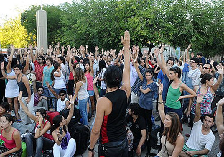 Los artistas votaron por subir al Frank Romero Day. Foto: Nacho Gaffuri / MDZ