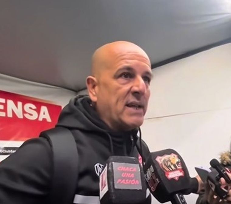 San Martín consiguió su primer triunfo en el torneo, pero el DT Christian Corrales se fue muy molesto del estadio.