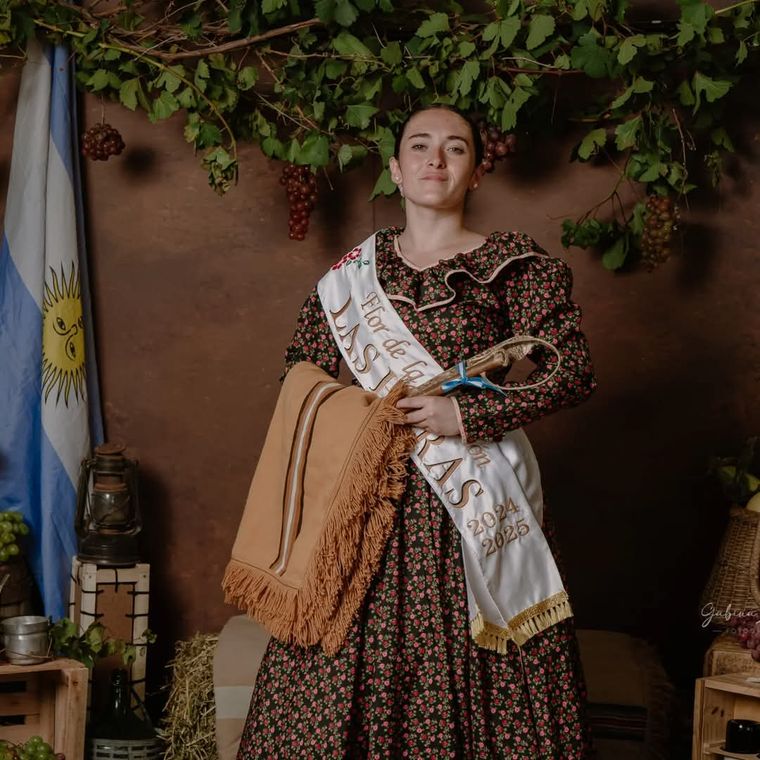 Ximena Arce, malambista y Flor de la Tradición. Ximena Arce, malambista y Flor de la Tradición.