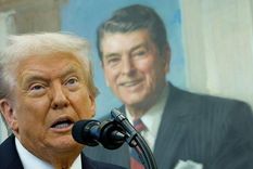 El presidente Trump tiene el poder de aprobar una amplia gama de operaciones clandestinas que su administración considere que favorecen la seguridad nacional.