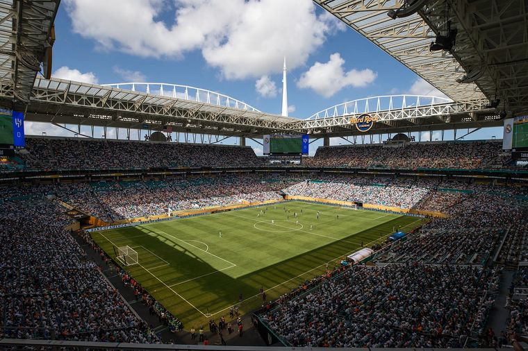 Tras el GP de la Fórmula 1, el Hard Rock Stadium será una de las sedes del Mundial 2026. Tras el GP de la Fórmula 1, el Hard Rock Stadium será una de las sedes del Mundial 2026.