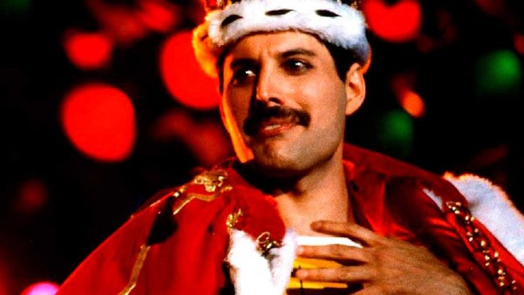 Freddie Mercury, Queen, The Show Must Go On