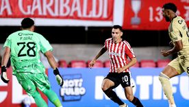 Estudiantes enfrenta a Cusco en UNO. Estudiantes enfrenta a Cusco en UNO.