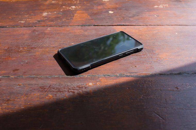 Varias funciones y apps pueden causar sobrecalentamiento en tu móvil. Varias funciones y apps pueden causar sobrecalentamiento en tu móvil.