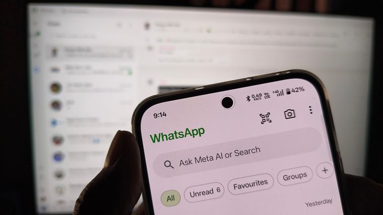Las funciones de WhatsApp permiten administrar mejor los mensajes comerciales. Las funciones de WhatsApp permiten administrar mejor los mensajes comerciales.