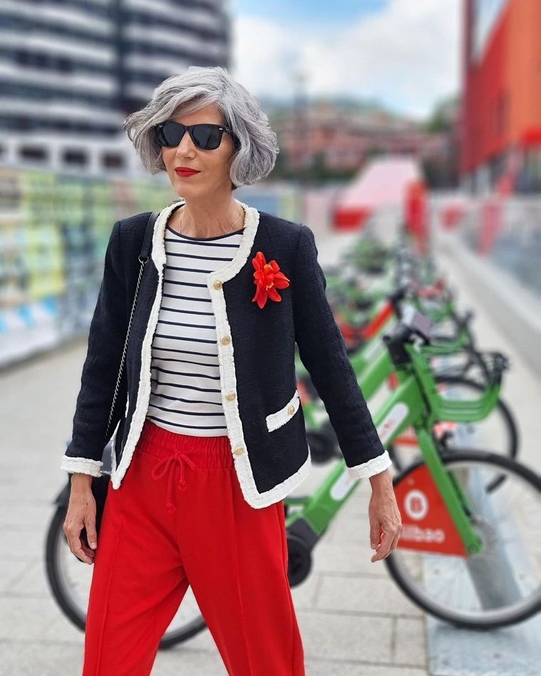 Carmen Gimeno nos ayuda a usar el estampado a rayas de la mejor manera. Foto: Instagram