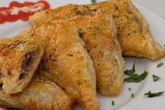 Lúcete con tus amigos preparando estos deliciosos hojaldres de atún Foto: Shutterstock
