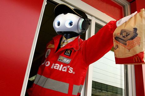 Robots: empleos destruidos, pero nuevos trabajos también