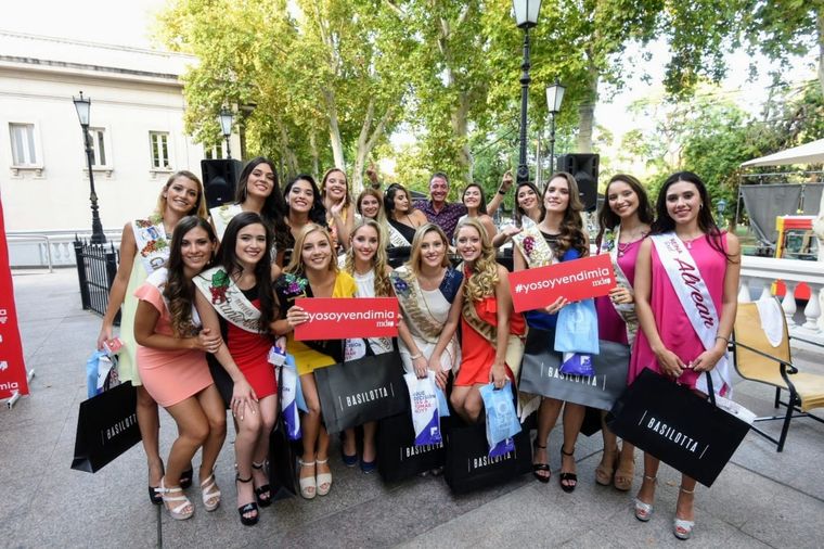 Las reinas departamentales de la Vendimia 2020 compartieron el té de MDZ.