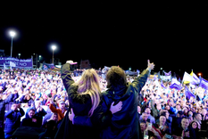 Javier Milei cerró la campaña bonaerense de LLA en Moreno. Javier Milei cerró la campaña bonaerense de LLA en Moreno.