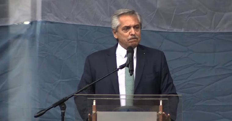 Foto: El Gobierno estableció las nuevas medidas sanitarias por medio de un DNU.