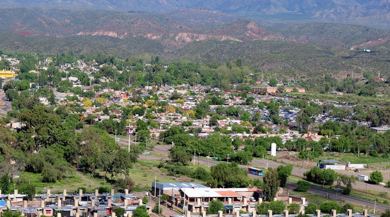 Mendoza tiene su Ley para controlar el avance hacia el Pidemonte. Foto: ALF PONCE MERCADO / MDZ