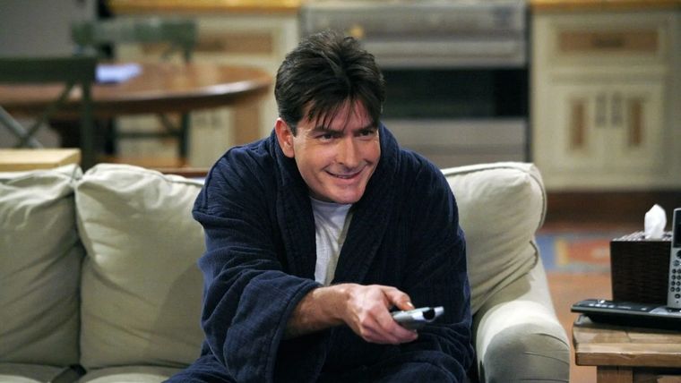 Charlie Sheen confesó hace algunos años que es VIH positivo.